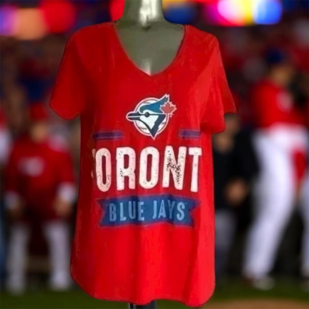2 for $30 | Toronto Blue Jays Red Canada Day Tshirt - Picture 3 of 16